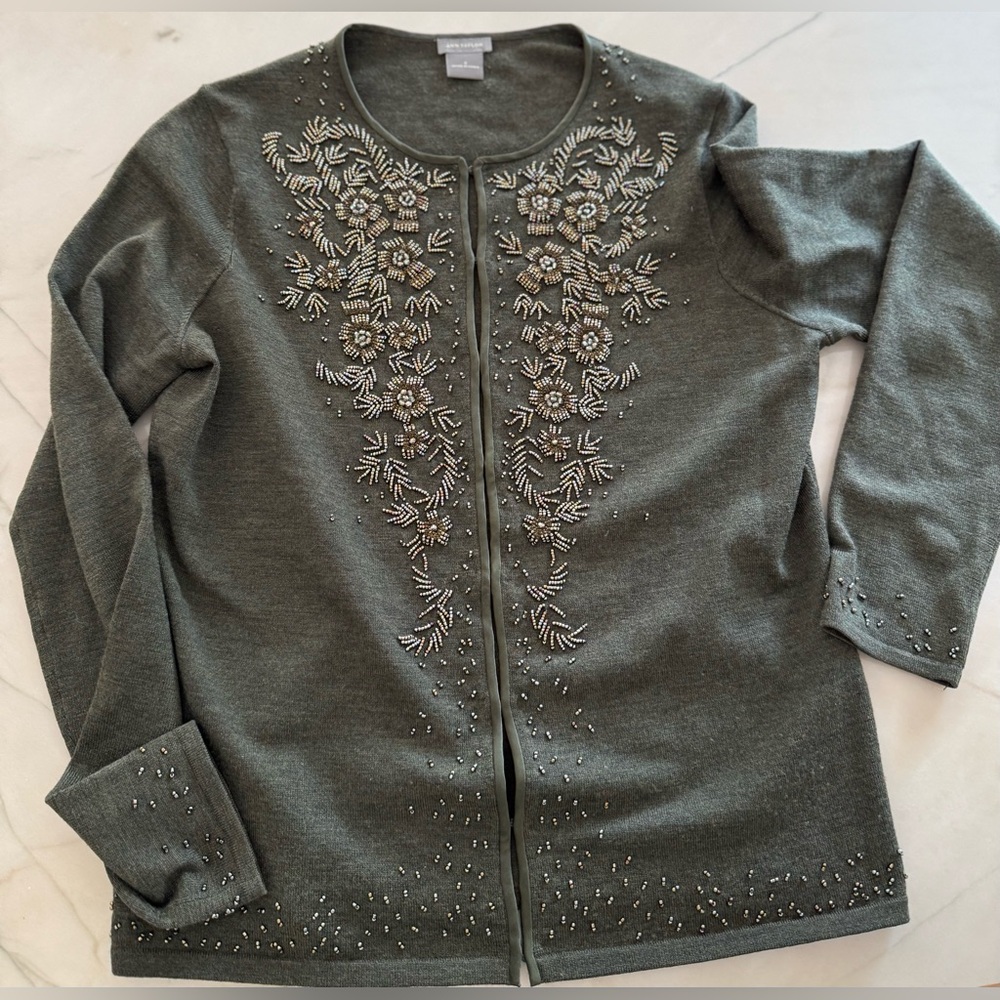 Ann Taylor Ultra Fine Merino Wool Beaded Cardigan Sz S - Picture 2 of 11